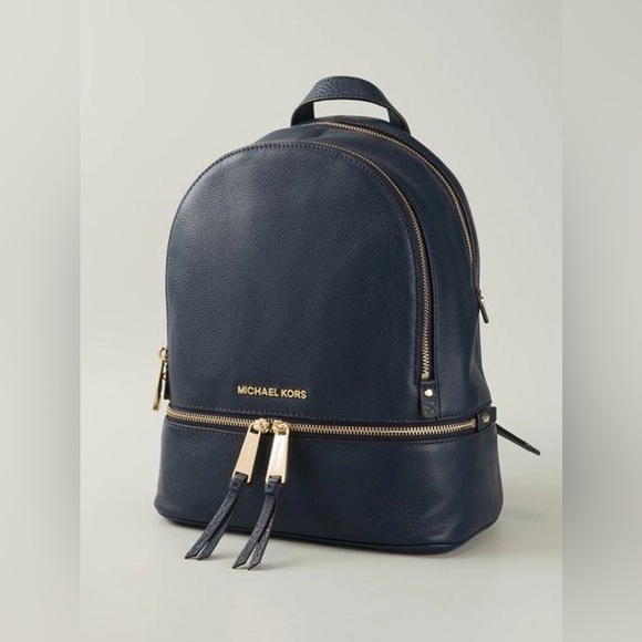 Michael KORS Black Pebble Leather Rhea zip Backpack. 3 pockets 1 zippered inside - Picture 4 of 8